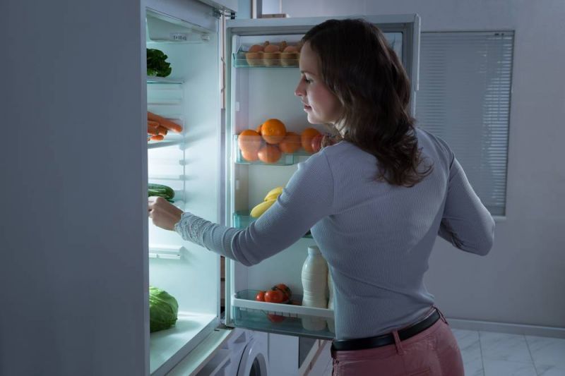 للمرأة العاملة أكلات تحفظ بالبراد وتستخدم طوال الأسبوع