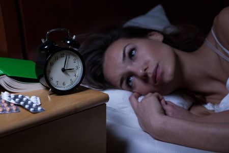 استغني عن الحبوب المنومة الموز بالقرفة أفضل بديل من الطبيعة