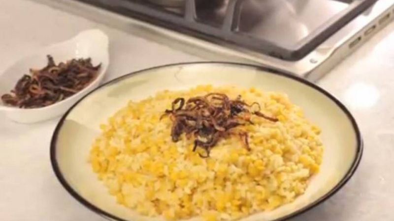 كشري مع العدس الأصفر