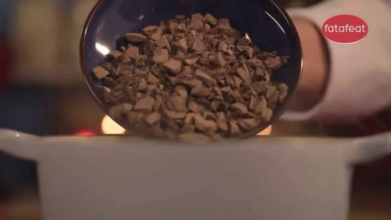 الشوكولاته الساخنة مع المارشميلو