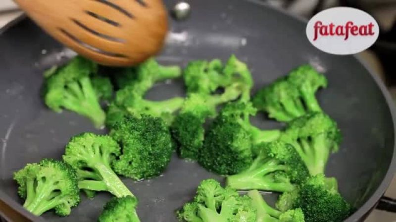 سمك القاروس المحمر مع البروكولي - سلمى في البيت - فتافيت