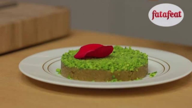 حلاوة بالسميد والزعفران