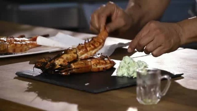 روبيان مشوي مع الفلفل الأحمر