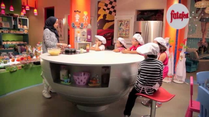 كعك الذرة للإفطار مع العسل - الطباخ الصغير - فتافيت