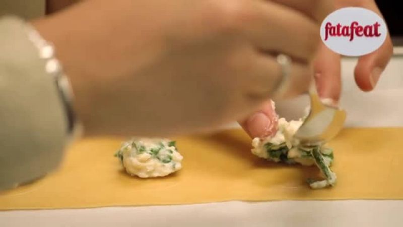 رافيولي بريكوتا السبانخ - الطباخ الصغير - فتافيت
