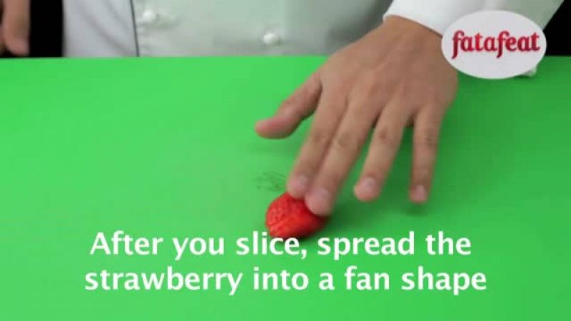 Lesson: Cutting strawberries into a fan shape - Fatafeat Academy - Fatafeat