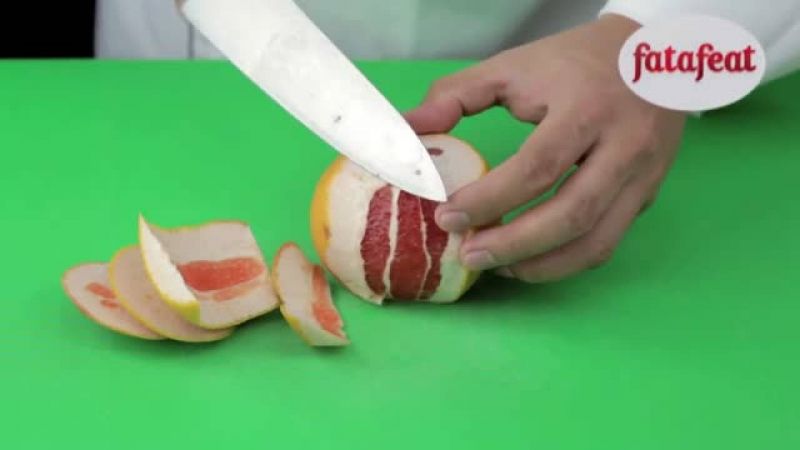 Lesson: Peeling grapefruits - Fatafeat Academy - Fatafeat - Fatafeat Academy -…