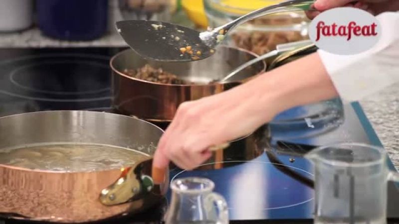 السمان المحشو و ارانتاشيني الأرز و سباجتي الكوسا و الجزر - حلقة…