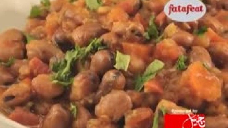 فول مدمس مع الطماطم - وصفات فتافيت القصيرة - فتافيت