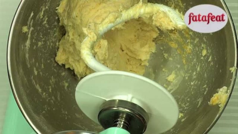 بيتزا الهوت دوج والبروكولي - الطباخ الصغير - فتافيت