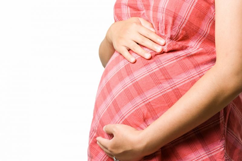 منها القرفة والجنزبيل 7 مشروبات امنعيها أثناء الحمل لتجنب الإجهاض