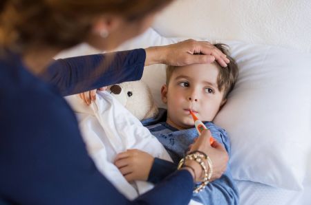 نصائح كيف تقي أبنائك من الإصابة بنزلات البرد؟