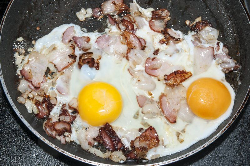 س و ج كيف يمكن طبخ البيض بأمان؟