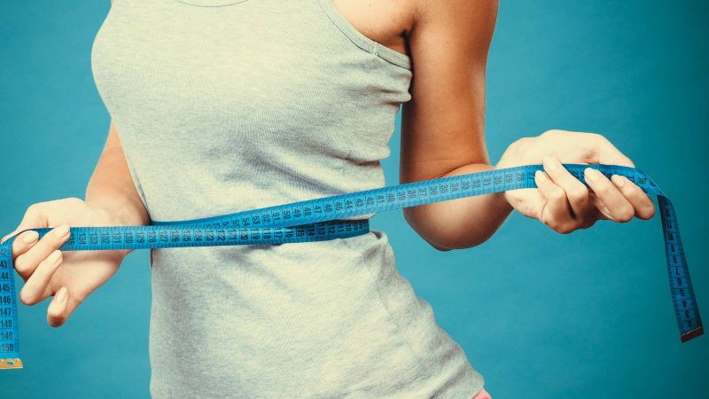 استعيني بالليمون وبذور الشيا لتتخلصي من دهون البطن