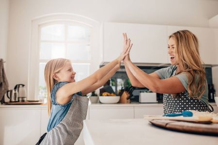 تجديد المطبخ لم يعد حلما  شاهدي التصميمات واختاري ما يناسبك