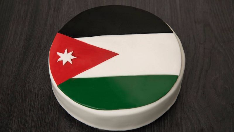 كيك العيد الوطني الأردني