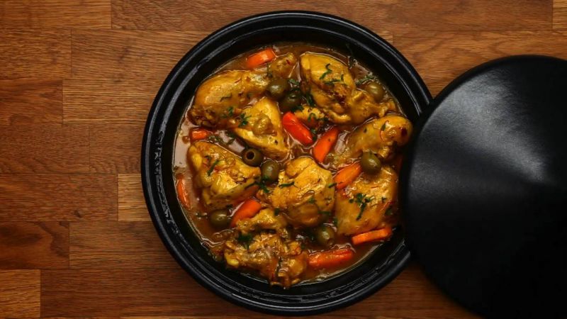 طاجن دجاج بالزيت والليمون