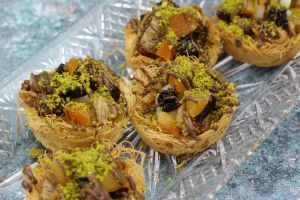 اكواب الكنافة بالقشطة