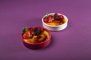 كريم بروليه بالتوت