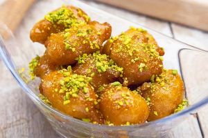 العوامة ( لقمة القاضي ) المقرمشة