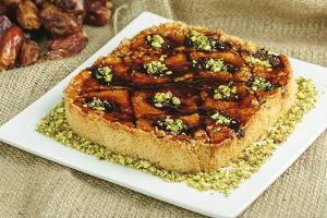 بسبوسة بالتمر